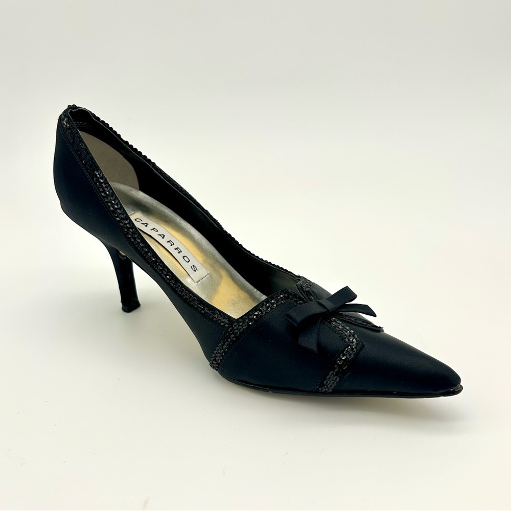 Caparros - Black Heels with a Bow & Sequin Detail